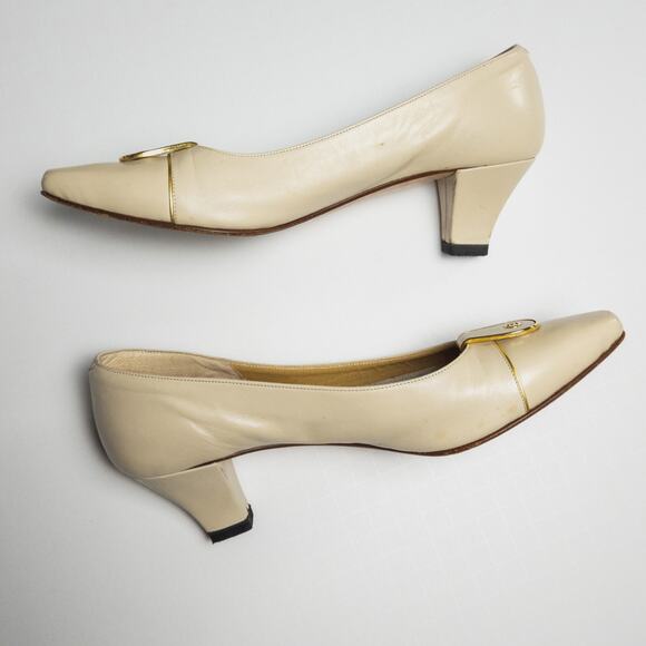Vintage Cream Leather Kitten Heels Heritiage Old Money Square Toe Italy Sz 6.5N - Picture 3 of 8